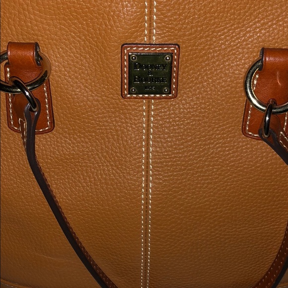 Xl Dooney and Bourke Tote - Picture 2 of 7